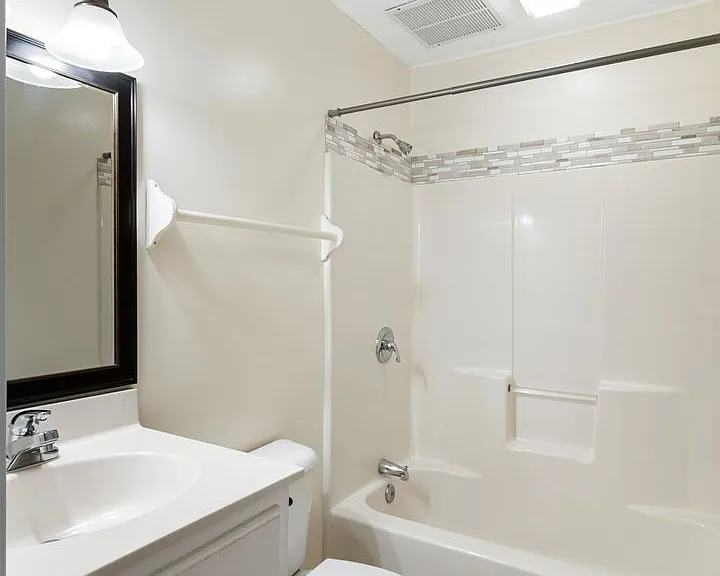 100 Bearwood Dr — Photo 16
