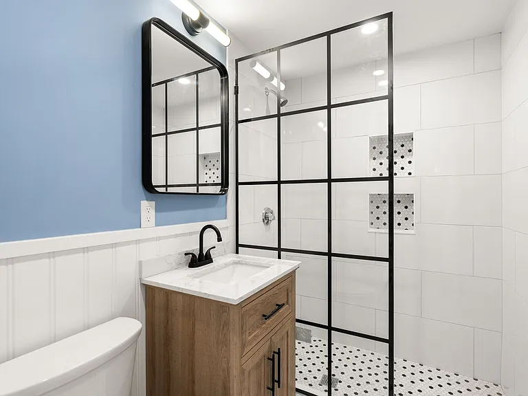 83 Franklin Ave #83 — Photo 10