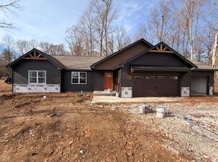 32 Victory Hl, Coatesville, IN 46121