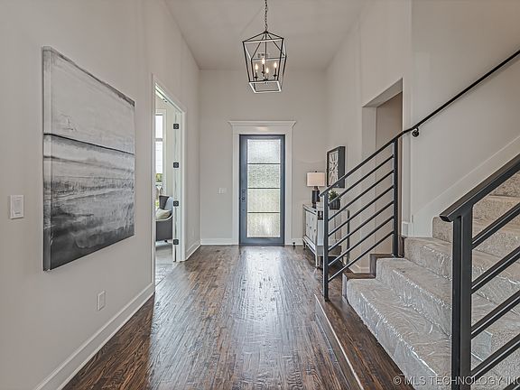 3rd image of 3815 W Tucson Pl