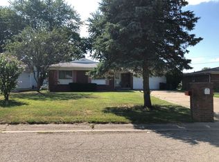 5136 Spinning Wheel Dr, Grand Blanc, MI 48439