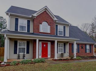 164 Dodgen Place Dr, Hampton, GA 30228