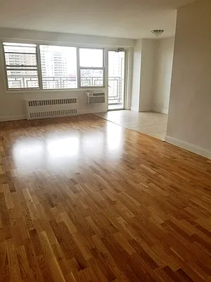 Rented by D S J Realty LLC | media 4