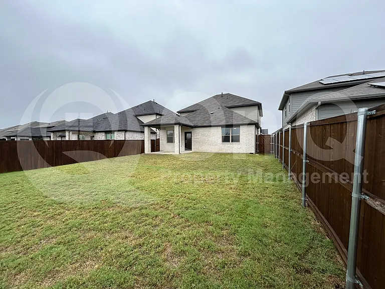 1323 Great Sand Dune St — Photo 23
