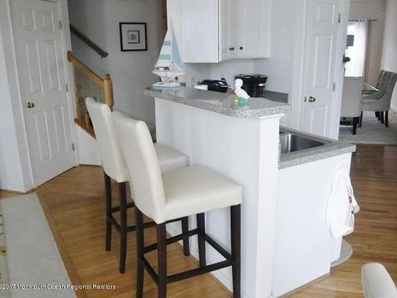 3rd image of 8 Osprey Ln