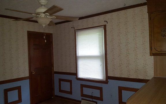 3rd image of 161 Fairway Dr