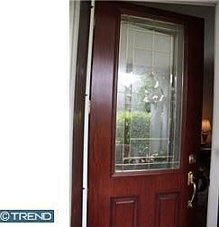 4th image of 261 W Harvey St