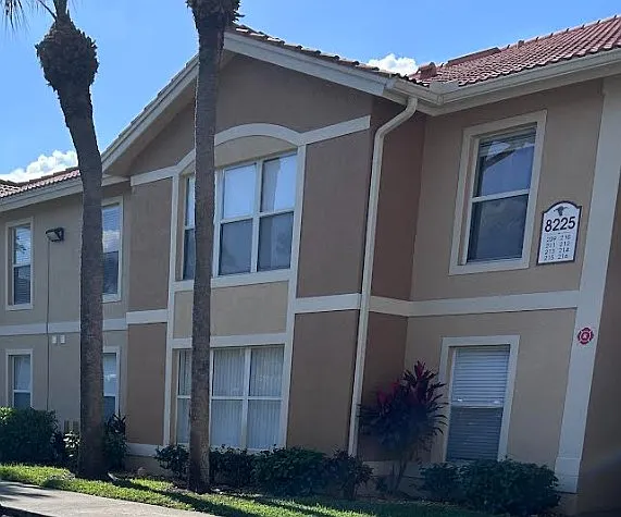 8225 Ibis Club Dr - 216 — Photo 1
