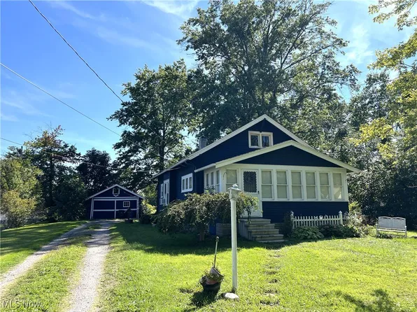 2804 Carpenter Rd, Ashtabula, OH 44004