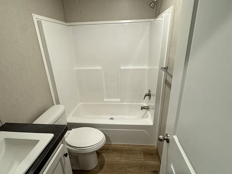 Oak View Landing — Photo 26