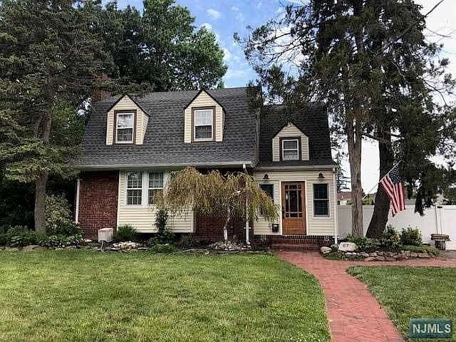 1st image of 67 N Leswing Ave