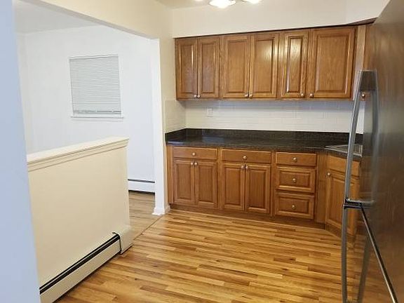 4th image of 69-31 44th Ave #2