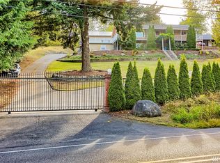 3226 Pioneer Way E, Tacoma, WA 98443