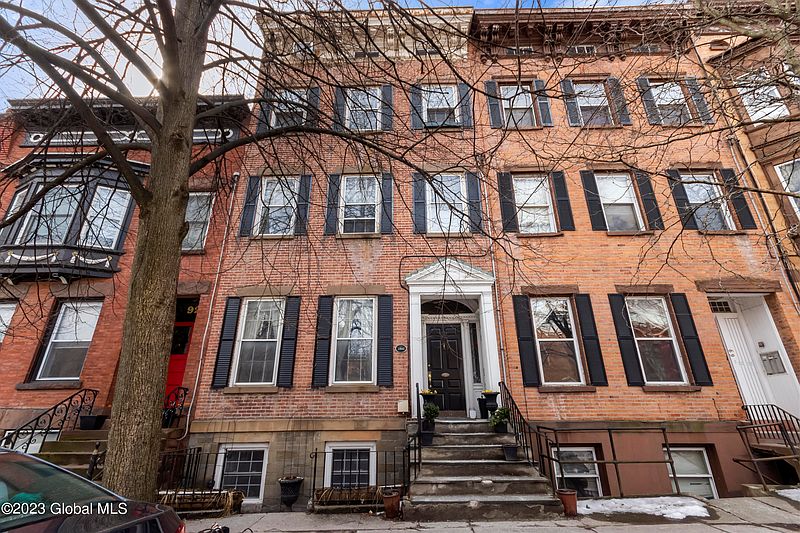 2nd image of 94 Chestnut Street