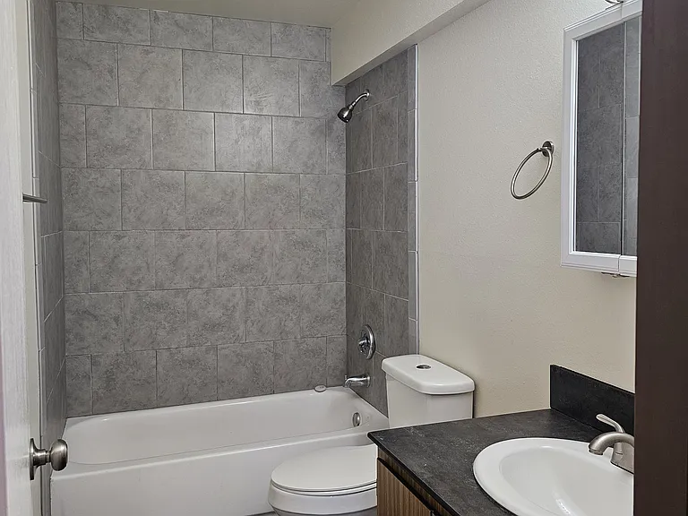 2nd floor unit bathroom