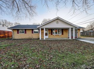304 Applegate Rd, Englewood, OH 45322