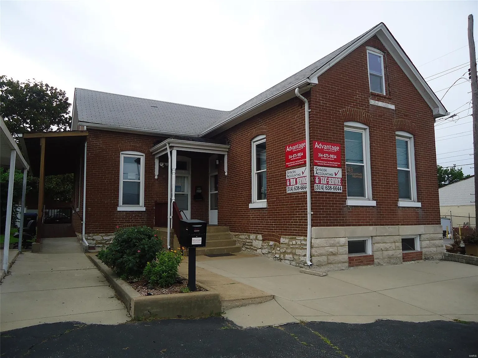 1001 Lemay Ferry Rd photo 1