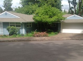 3880 Crestview Dr S, Salem, OR 97302