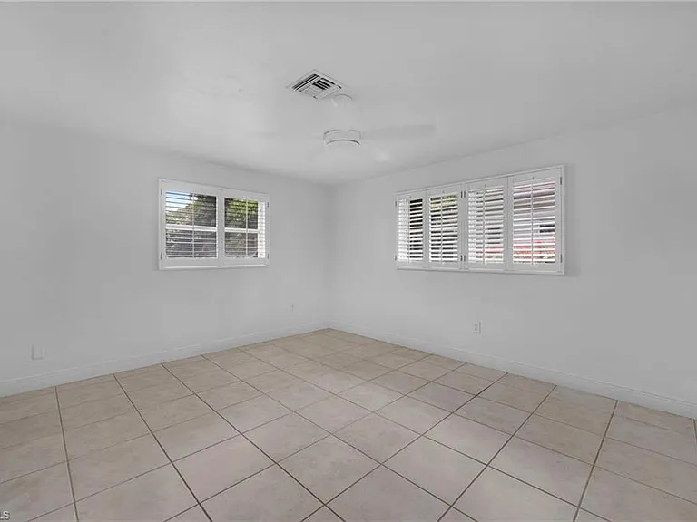 656 Binnacle Dr — Photo 10