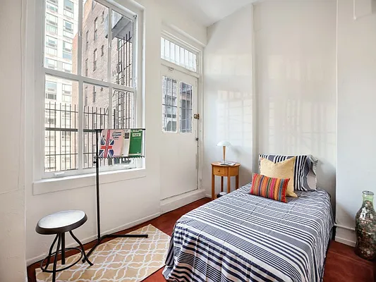 Sold by Sotheby's International Realty | media 18