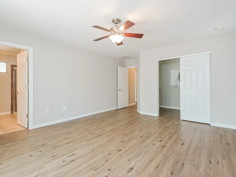 90 W Calle Sauco — Photo 8