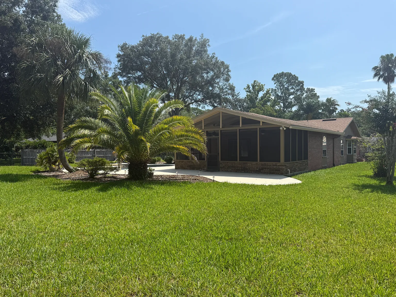 3 bed, 1925 sqft, $3,000 — Photo 4