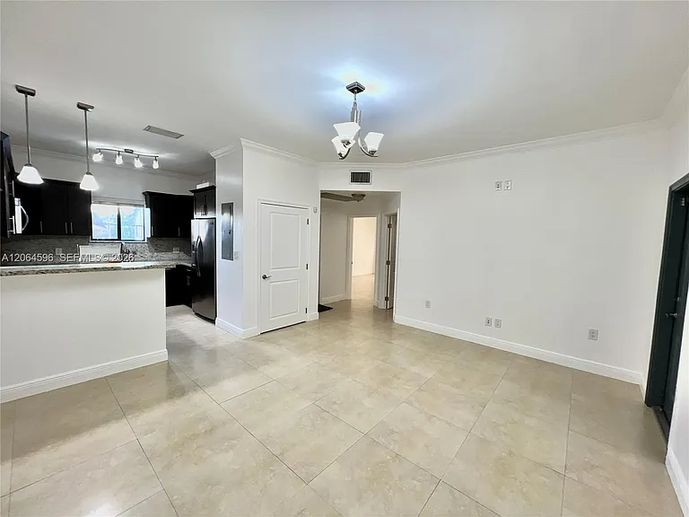 2268 SW 8th St #5 — Photo 3