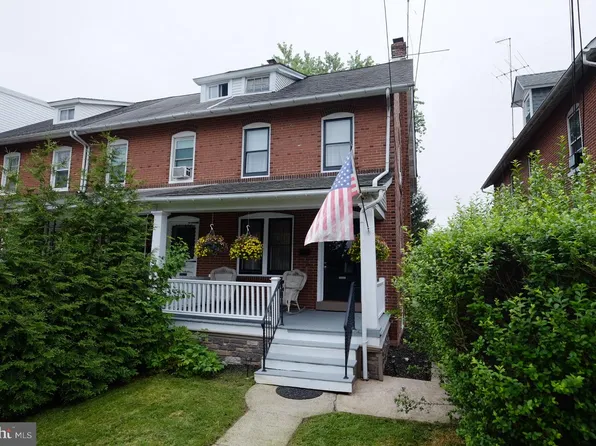 38 E 4th St, Lansdale, PA 19446