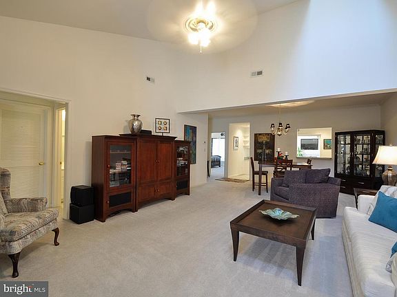 2nd image of 9203 Glascow Dr
