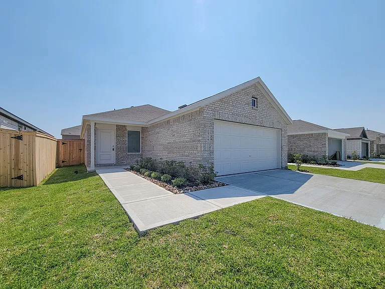 1519 Gardenia Blossom Ln — Photo 36