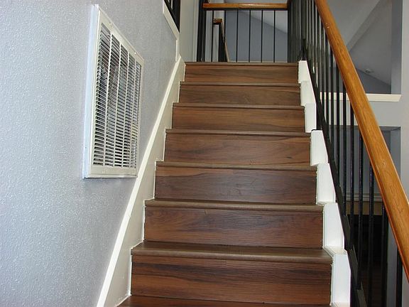 5th image of 2126 Westwood Dr