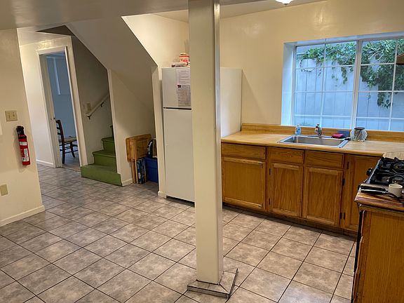 5th image of 1220 Plymouth Ave #B