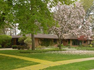 901 W Saint Andrews Rd, Midland, MI 48640