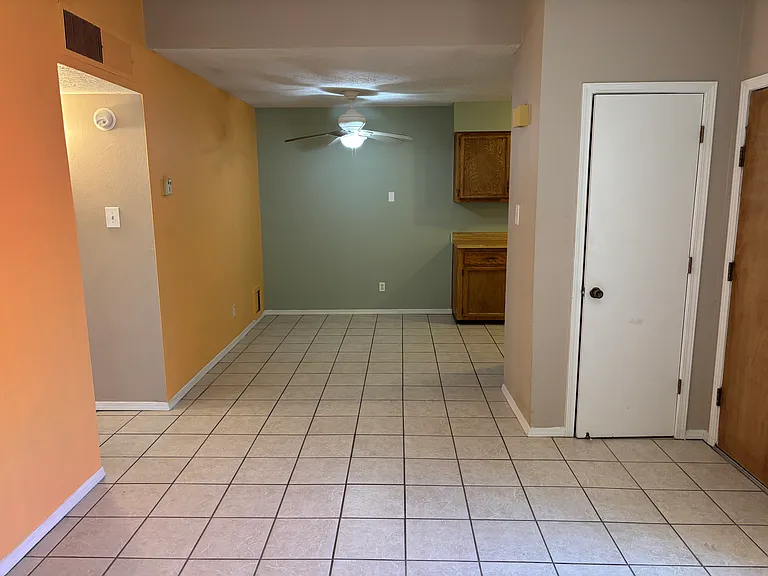 1704 Paisano St NE #3 — Photo 4