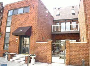 1206 Titan St, Philadelphia, PA 19147