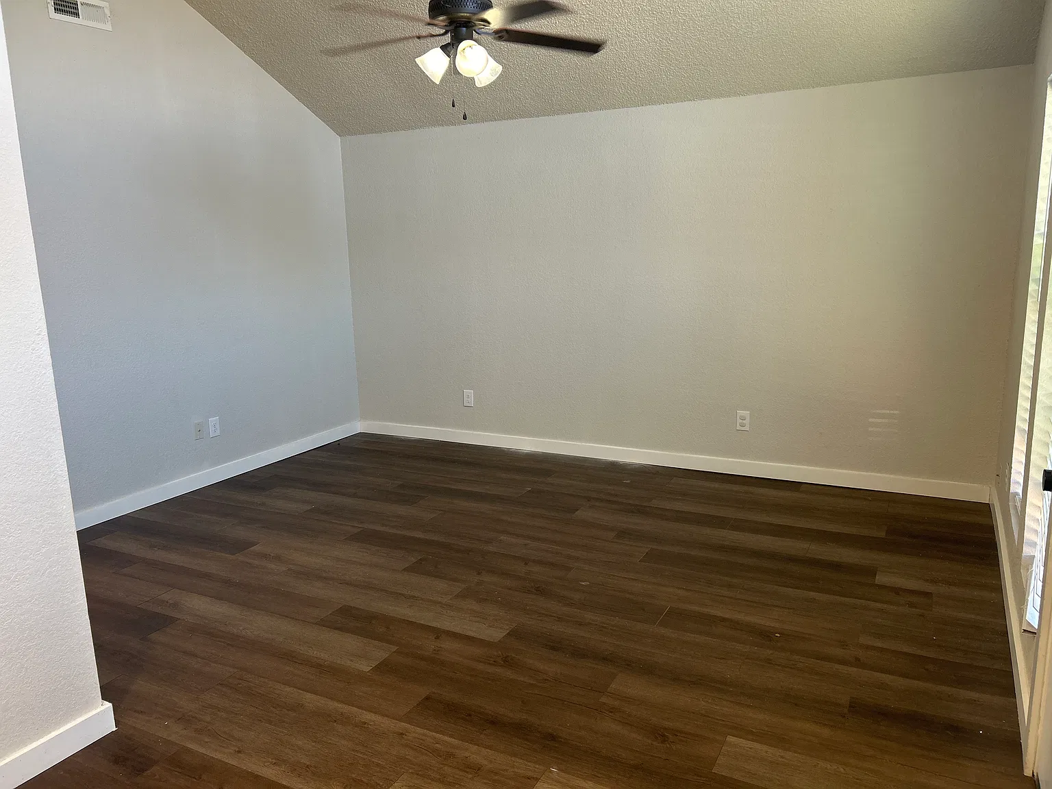 13907 S Hickory Pl — Photo 4