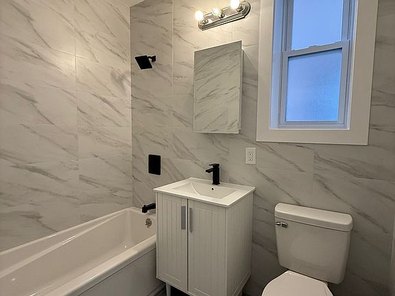 5th image of 429 Hoboken Ave #7