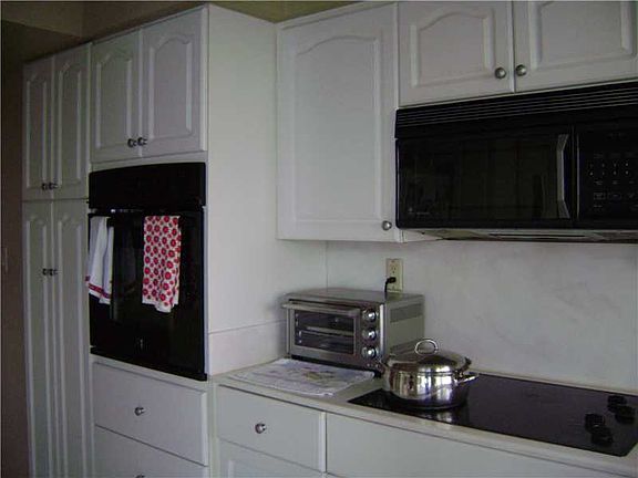4th image of 1541 Brickell Ave APT 1602