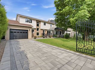 513 Maplehurst Ave, Oakville, ON L6L4Y8