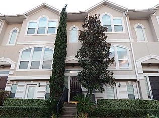 1716 French Village Dr, Houston, TX 77055