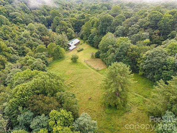 3rd image of 1061 Indian Trail Rd
