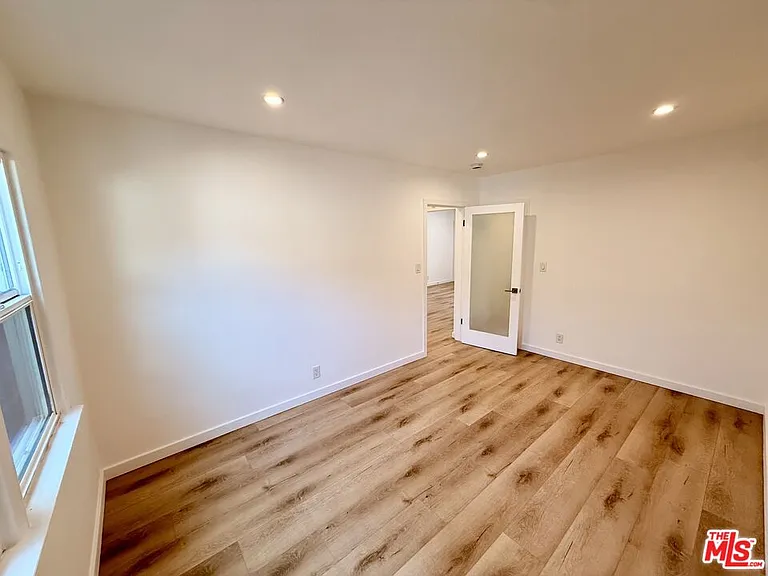 1143 N Formosa Ave #3 — Photo 8
