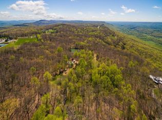 Frontier Bluff Rd, Lookout Mountain, GA 30750