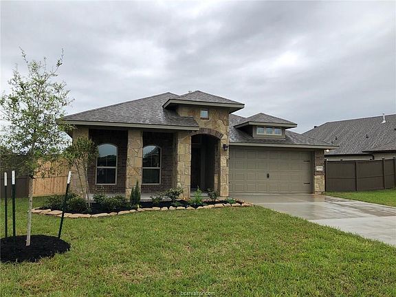 4th image of 4270 Harding Way