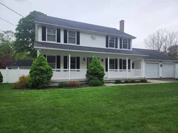 33 Guerin St, Chicopee, MA 01020