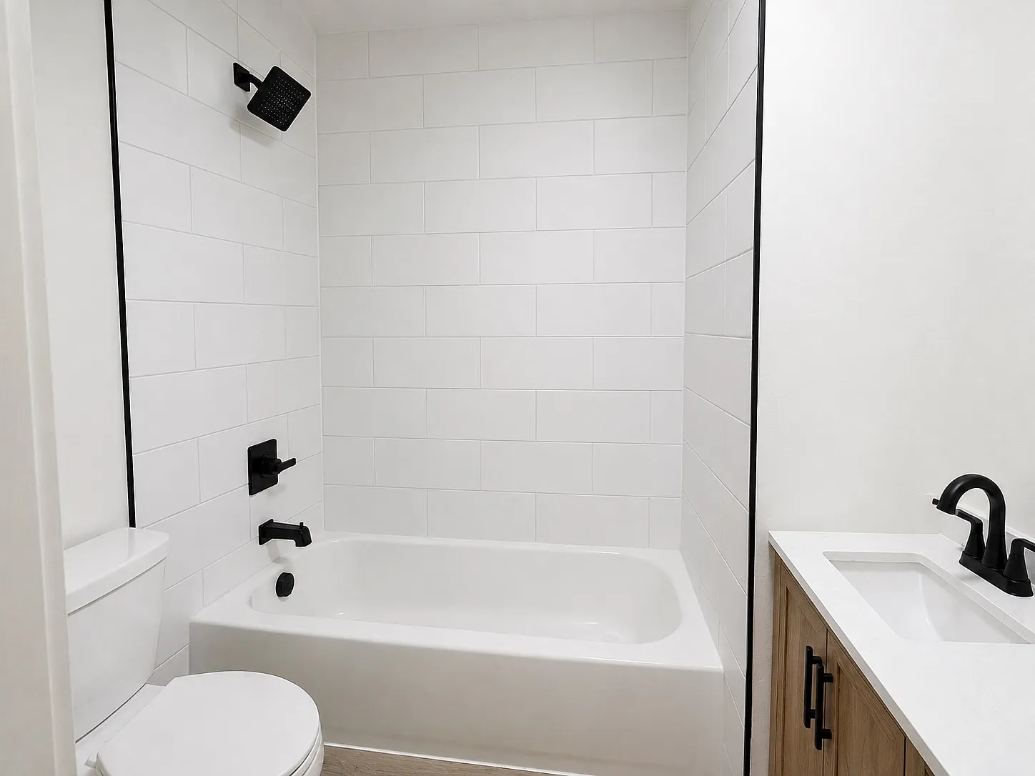 3 bed, 1100 sqft, $2,250 — Photo 4