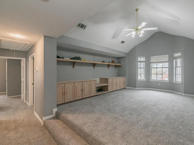1619 Corvallis Trl — Photo 25