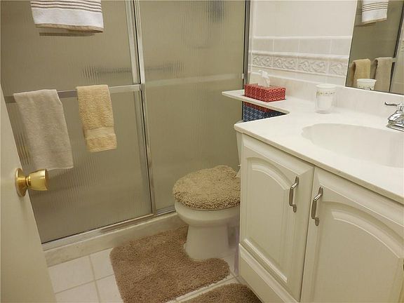 3rd image of 2600 S Kanner Hwy APT V5