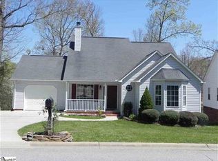 309 Oak Valley Dr, Simpsonville, SC 29681