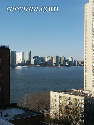 Rented by Corcoran | media 52